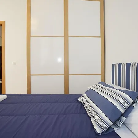Apartament Old C4r El Pirata Antulo Kadyks